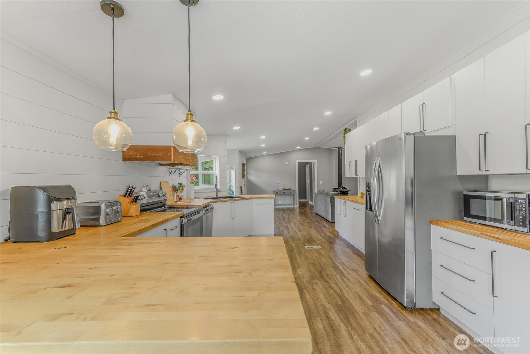 567 Quick Road Castle Rock WA 98611