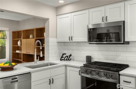 3752 257th Avenue SE Sammamish WA 98029
