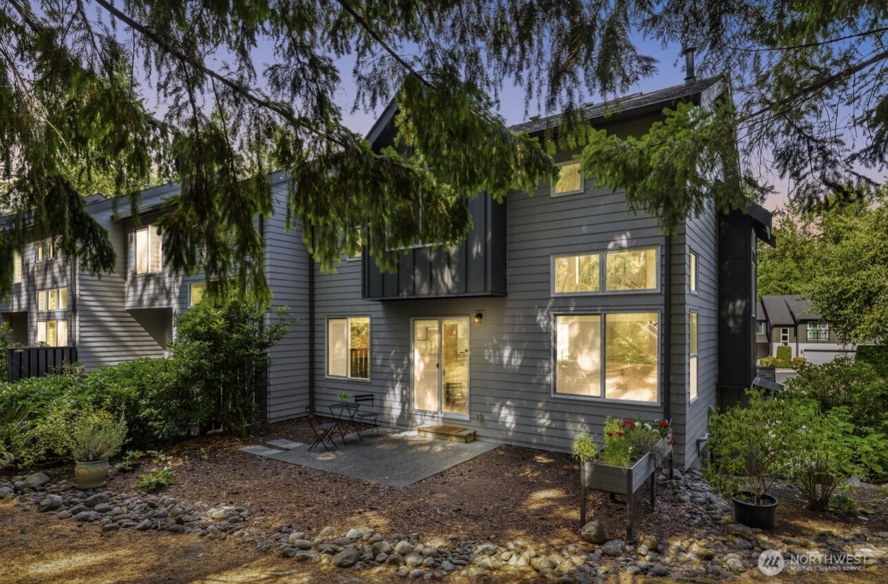 3752 257th Avenue SE Sammamish WA 98029