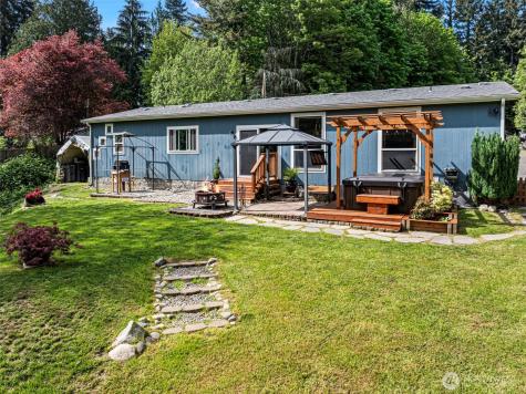 6852 SE Garfield Street Port Orchard WA 98366