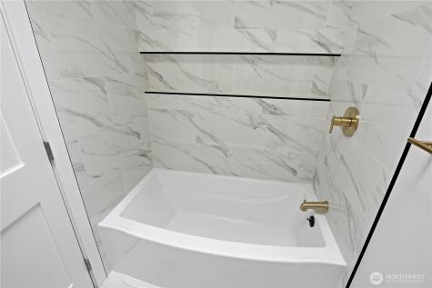 23207 46th Avenue W Mountlake Terrace WA 98043