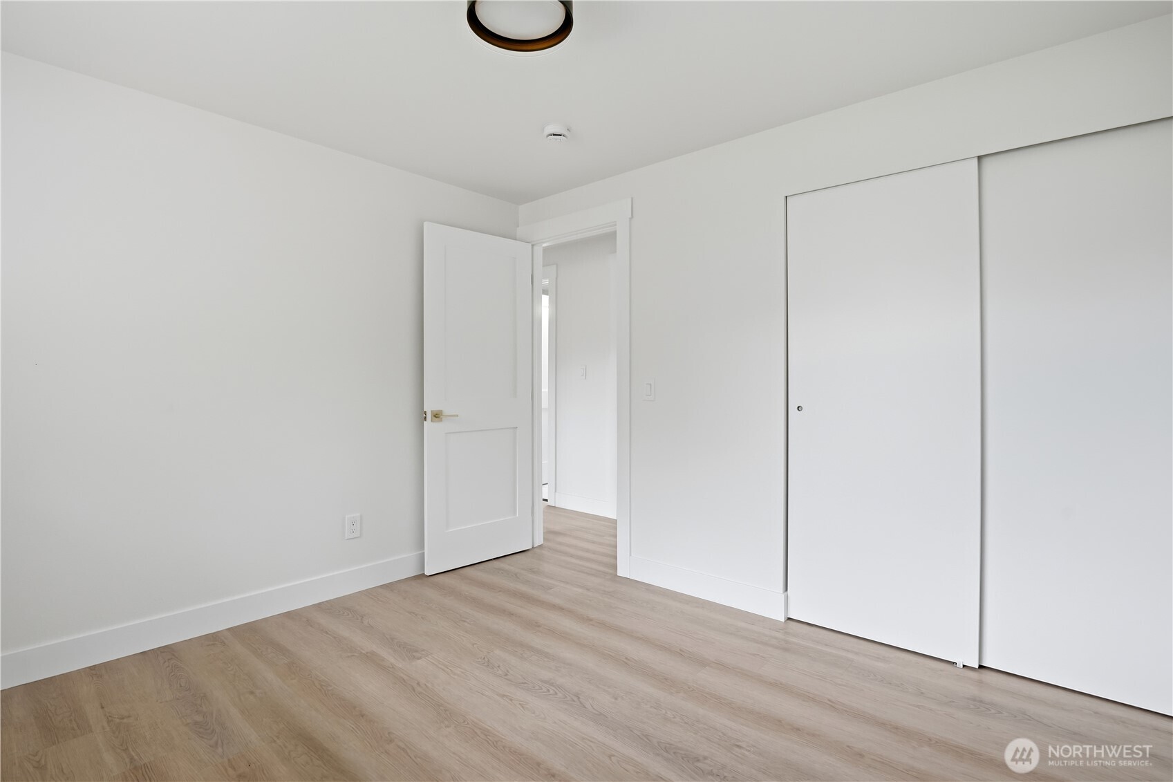 23207 46th Avenue W Mountlake Terrace WA 98043