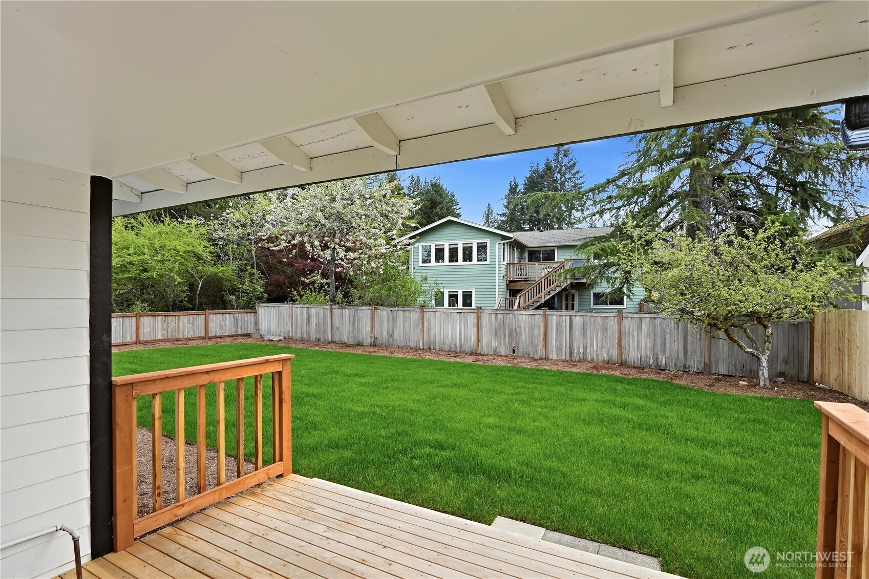 23207 46th Avenue W Mountlake Terrace WA 98043