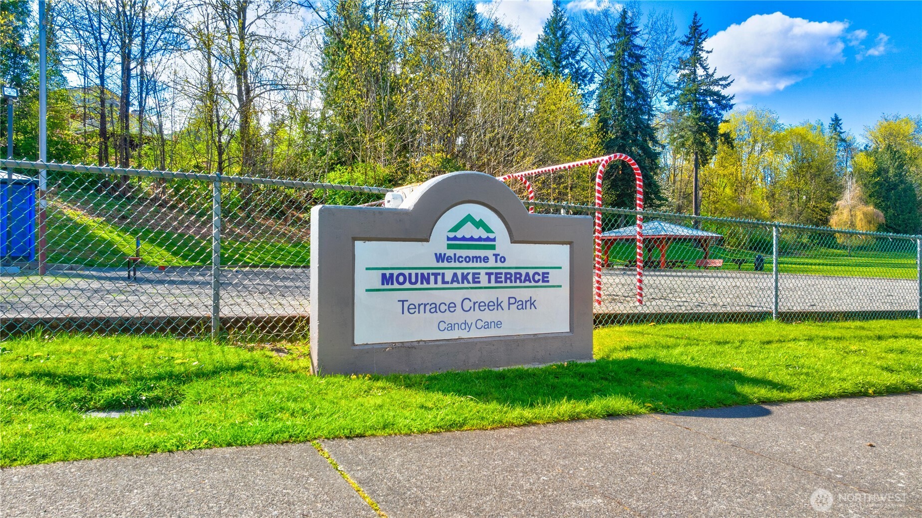 23207 46th Avenue W Mountlake Terrace WA 98043