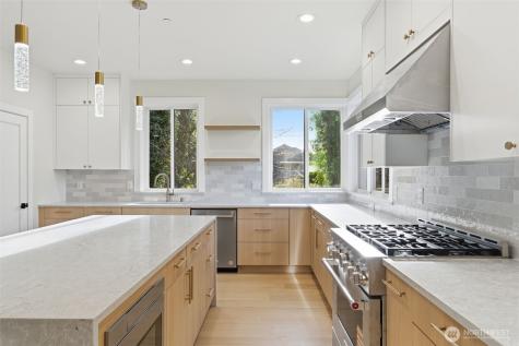 11087 SE 62nd Place Bellevue WA 98006