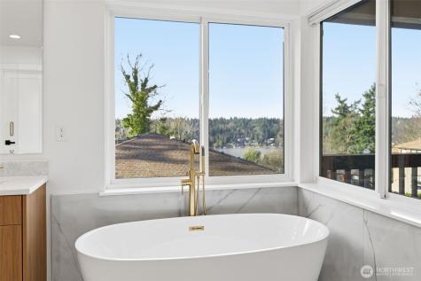 11087 SE 62nd Place Bellevue WA 98006