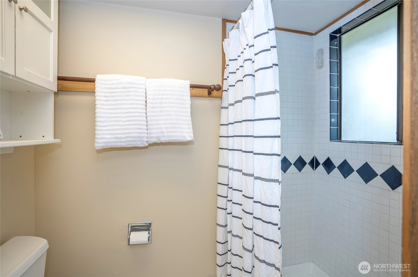 5501 NW Glenn Firs Lane Silverdale WA 98383