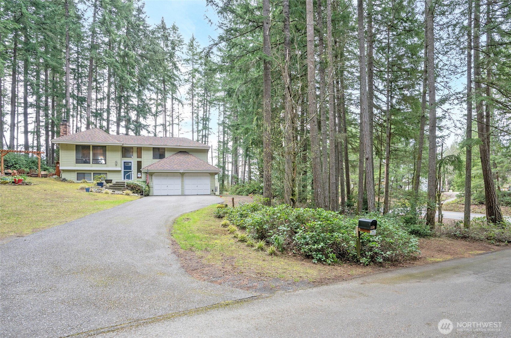 5501 NW Glenn Firs Lane Silverdale WA 98383