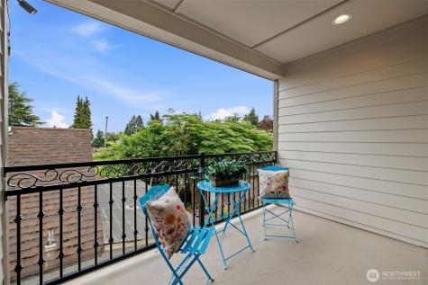 523 Bridges Avenue S Kent WA 98032