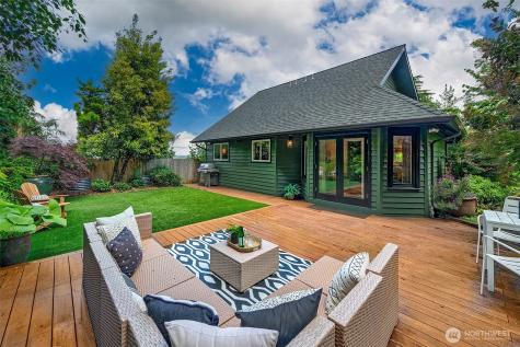 4927 50th Avenue S Seattle WA 98118