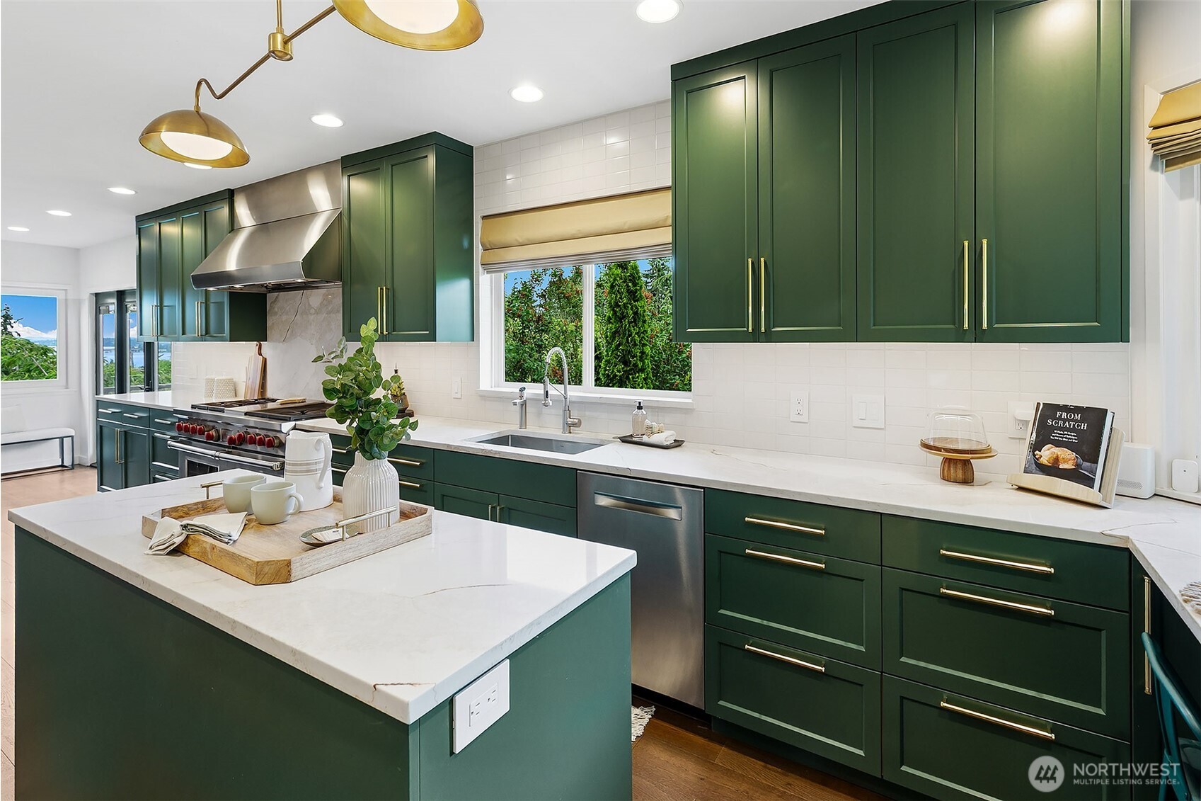 4927 50th Avenue S Seattle WA 98118