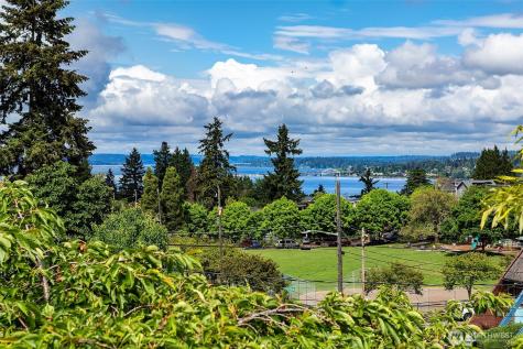 4927 50th Avenue S Seattle WA 98118