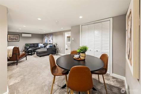 4927 50th Avenue S Seattle WA 98118