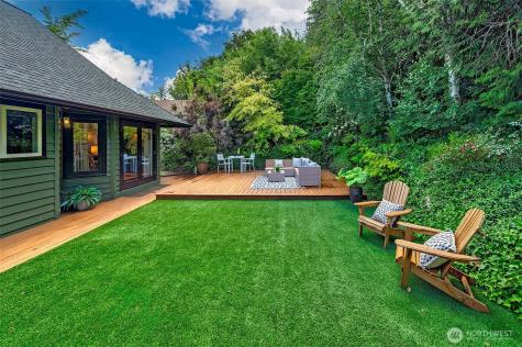 4927 50th Avenue S Seattle WA 98118