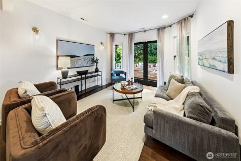4927 50th Avenue S Seattle WA 98118
