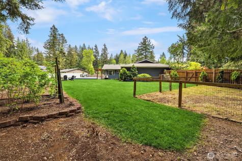 10511 90th Street NE Lake Stevens WA 98258