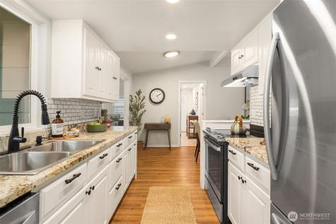 10511 90th Street NE Lake Stevens WA 98258