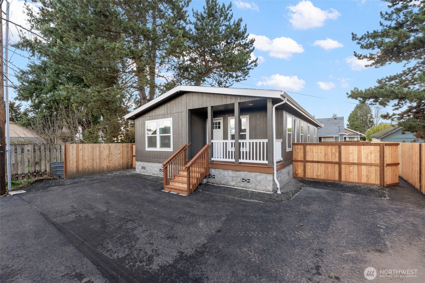 1110 W Walnut Centralia WA 98531