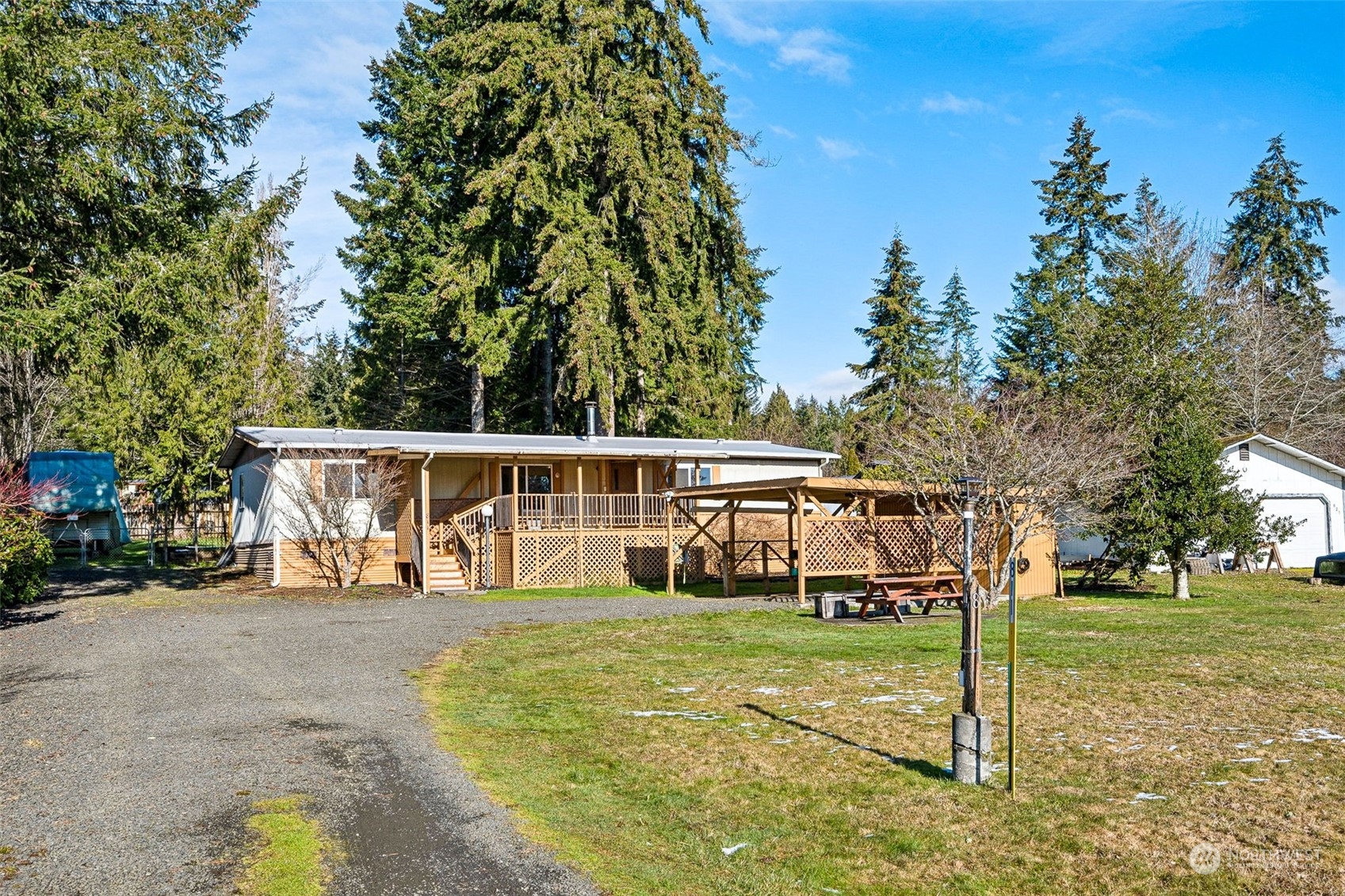 811 SE Crescent Drive Shelton WA 98584