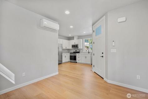 1672 Aspen Drive Camano Island WA 98282