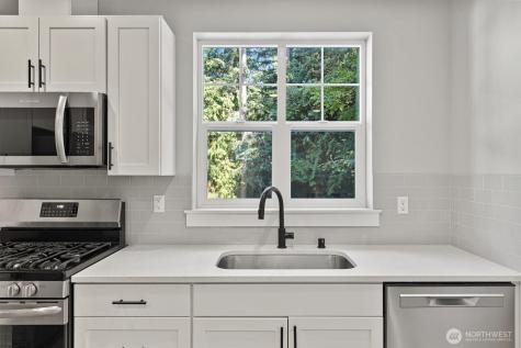 1672 Aspen Drive Camano Island WA 98282