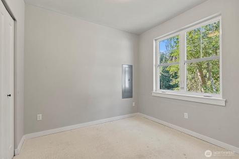 1672 Aspen Drive Camano Island WA 98282