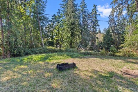 1672 Aspen Drive Camano Island WA 98282