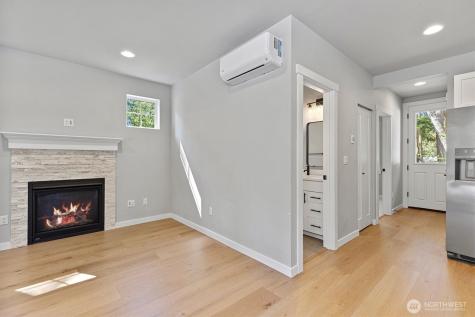 1672 Aspen Drive Camano Island WA 98282