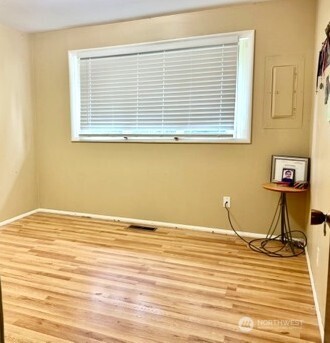18225 45th Avenue S Seatac WA 98188