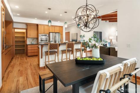 911 NW 59th Street Seattle WA 98107