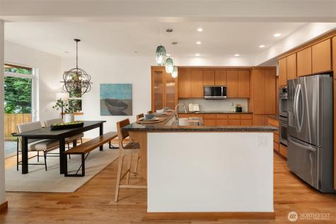 911 NW 59th Street Seattle WA 98107