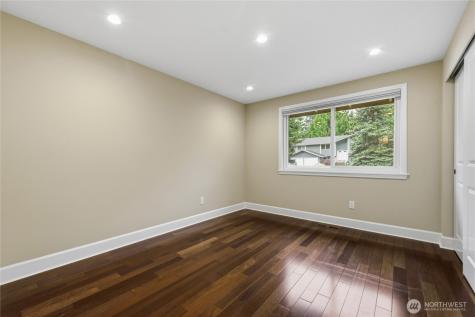 20218 108th Avenue NE Bothell WA 98011
