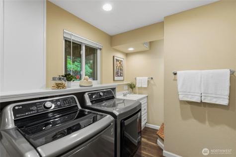 20218 108th Avenue NE Bothell WA 98011