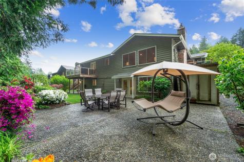 20218 108th Avenue NE Bothell WA 98011