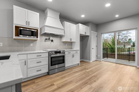 16823 Alder Way Lynnwood WA 98037
