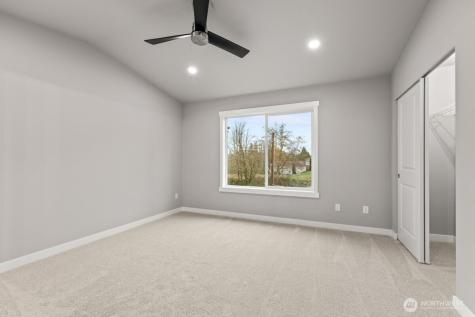 16823 Alder Way Lynnwood WA 98037