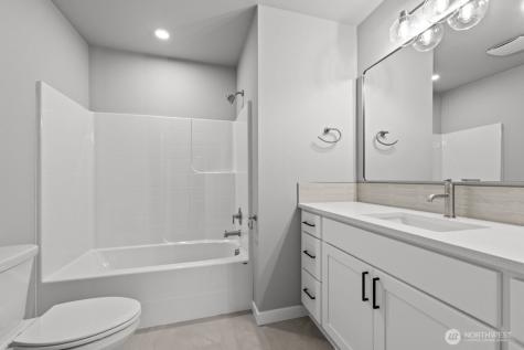 16823 Alder Way Lynnwood WA 98037