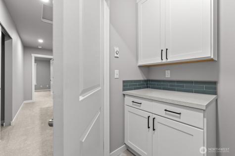 16823 Alder Way Lynnwood WA 98037