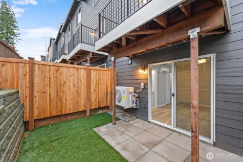 16823 Alder Way Lynnwood WA 98037