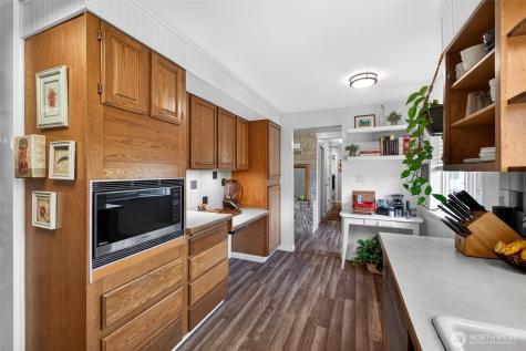 7252 14th Avenue NE Olympia WA 98516
