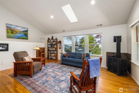 412 Jefferson Street Mount Vernon WA 98274