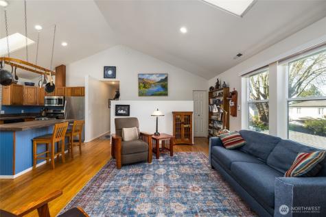 412 Jefferson Street Mount Vernon WA 98274