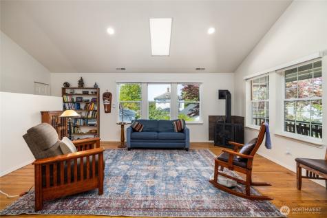 412 Jefferson Street Mount Vernon WA 98274
