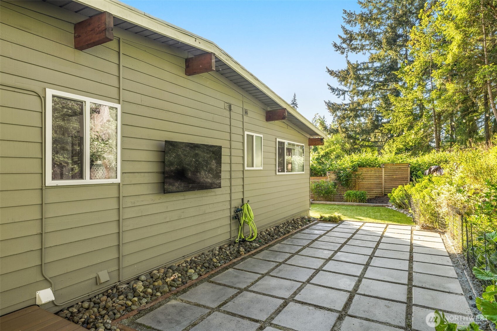 9417 235th Place SW Edmonds WA 98020