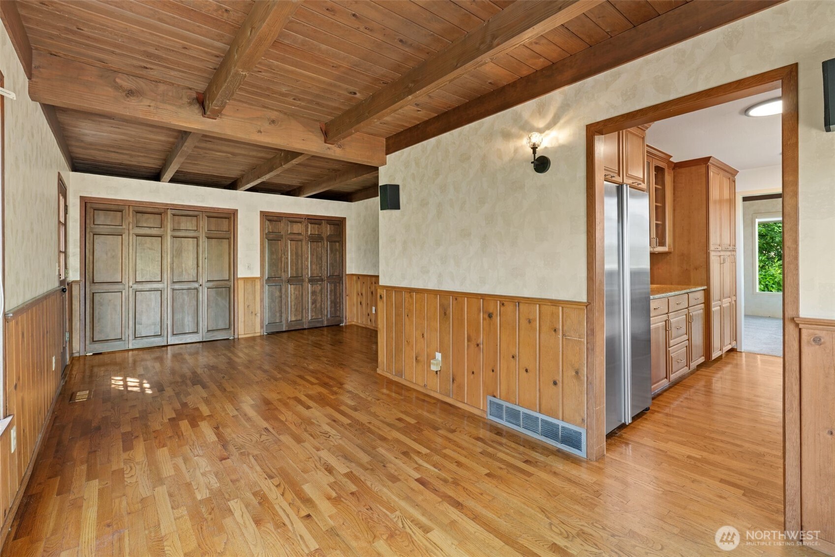 4442 95th Avenue NE Bellevue WA 98004