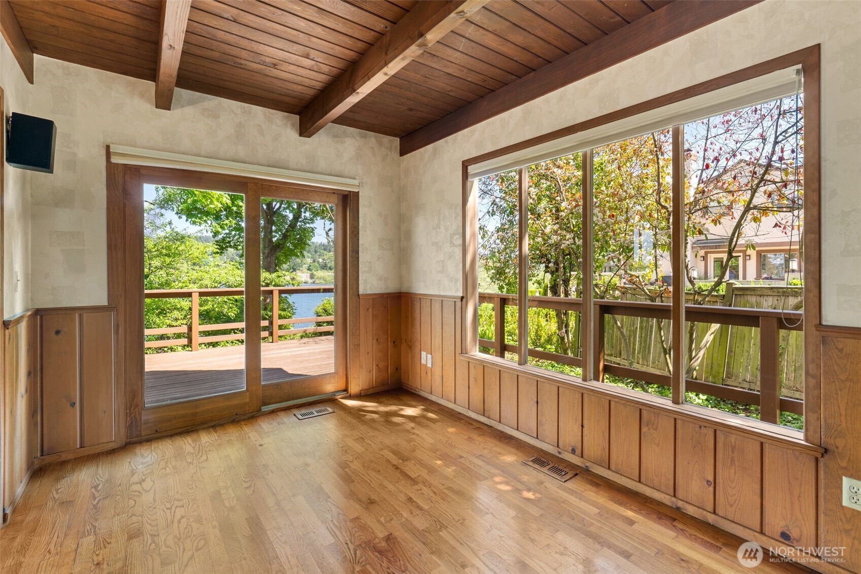 4442 95th Avenue NE Bellevue WA 98004