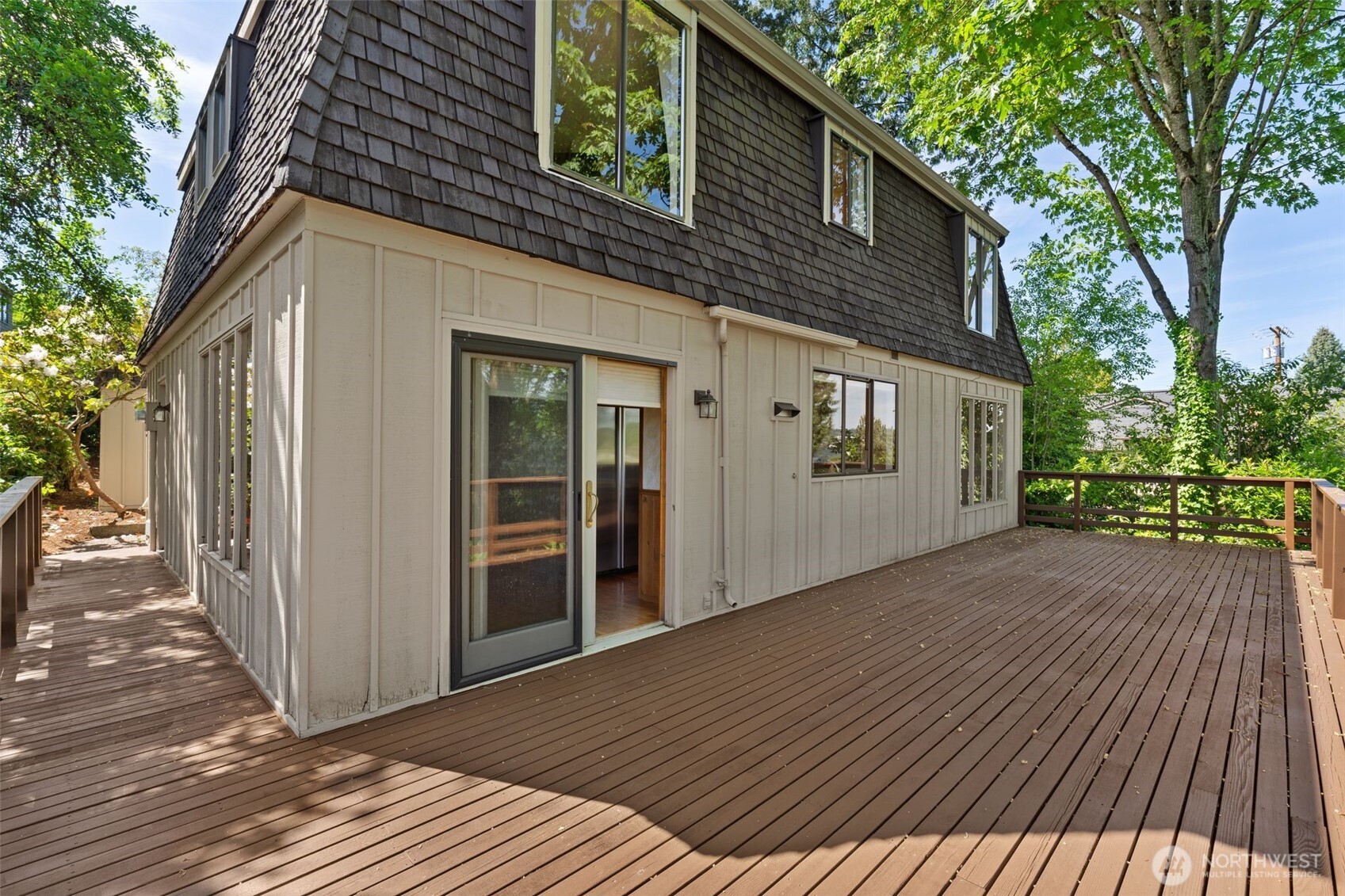 4442 95th Avenue NE Bellevue WA 98004