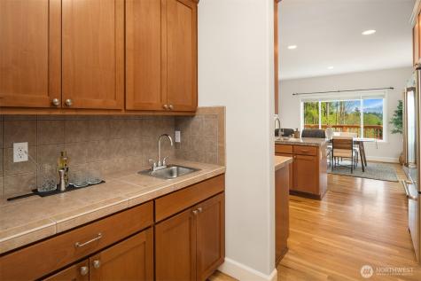 10317 208th Avenue SE Snohomish WA 98290
