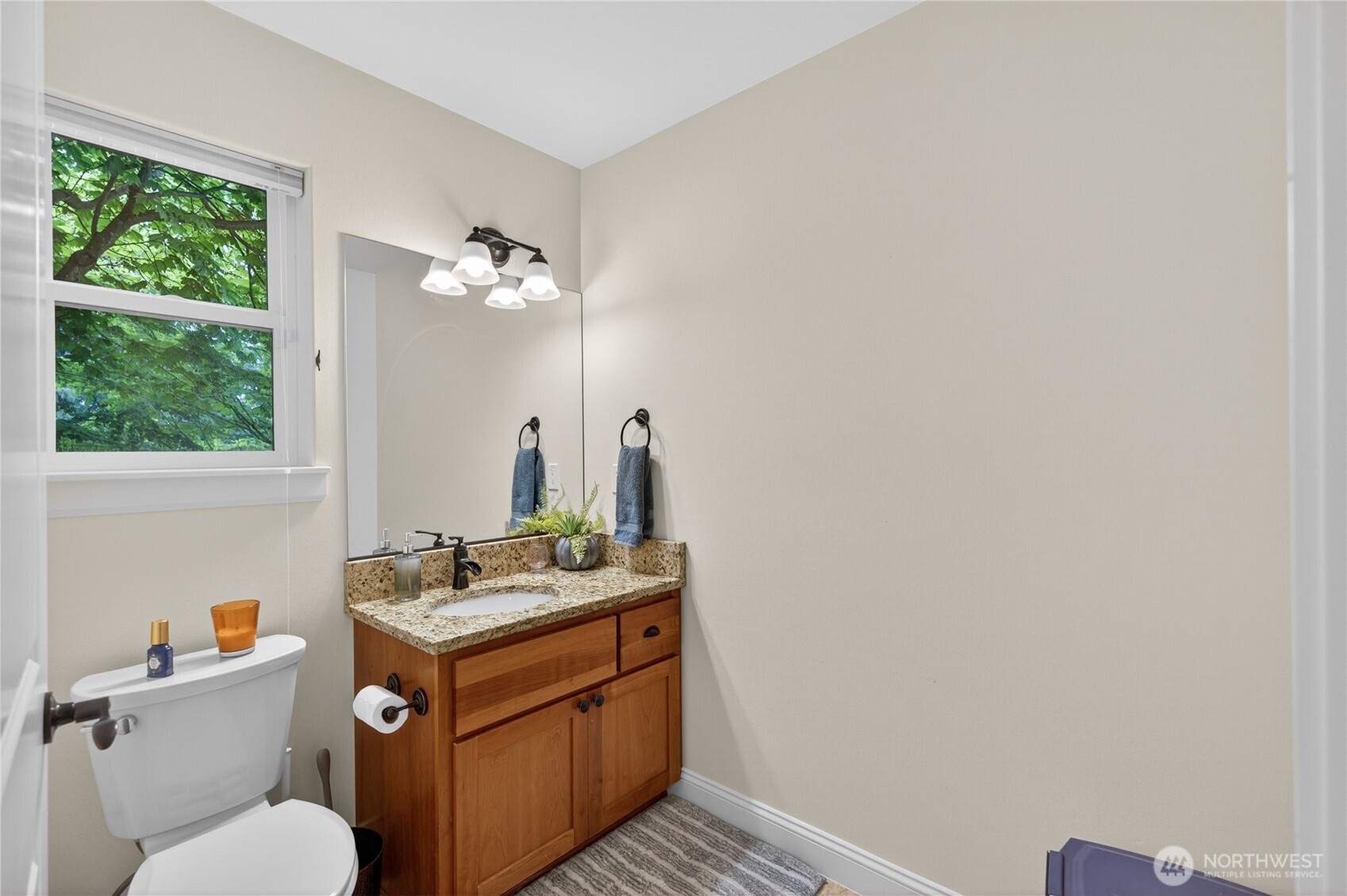 1402 N 14th Street Mount Vernon WA 98273
