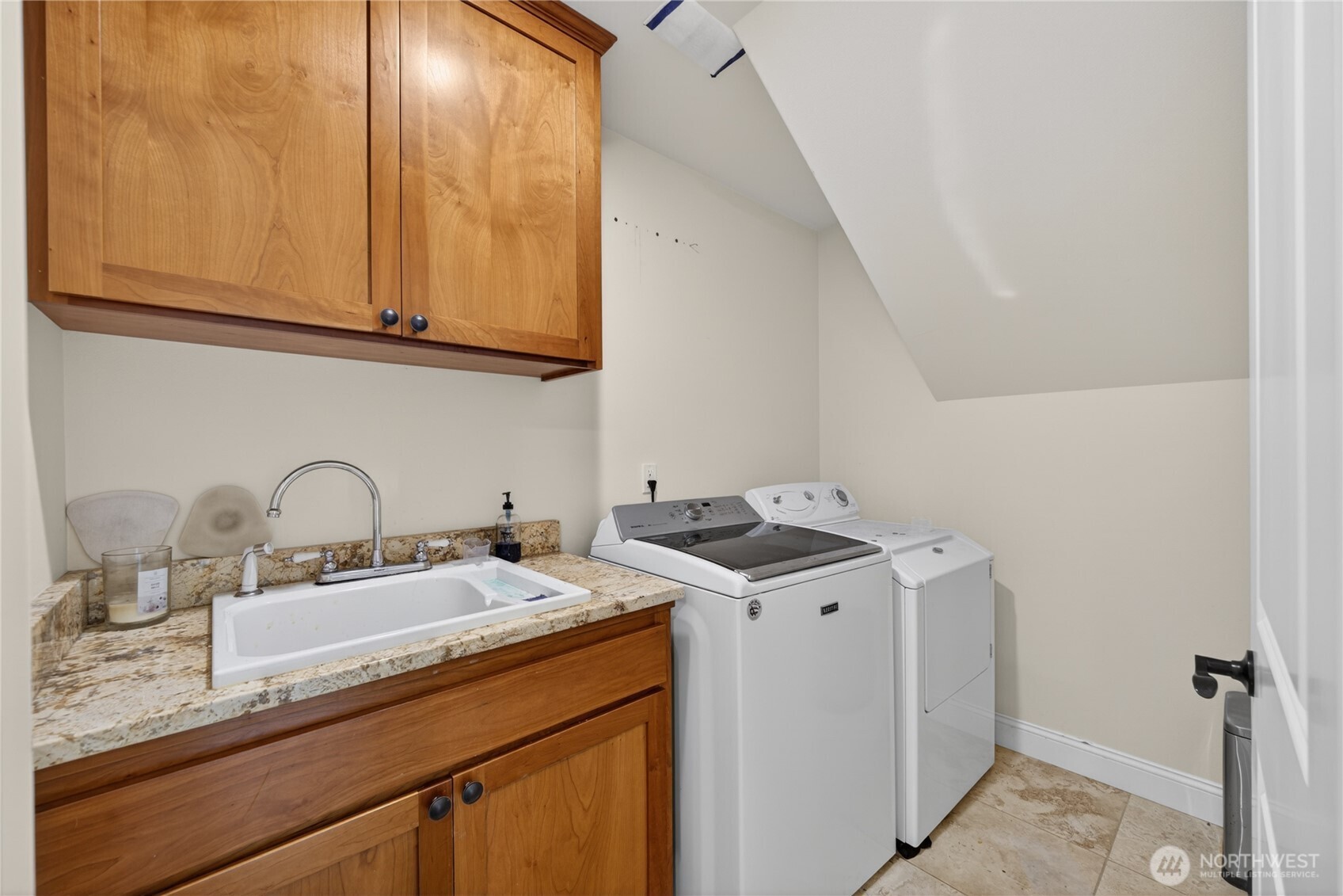 1402 N 14th Street Mount Vernon WA 98273